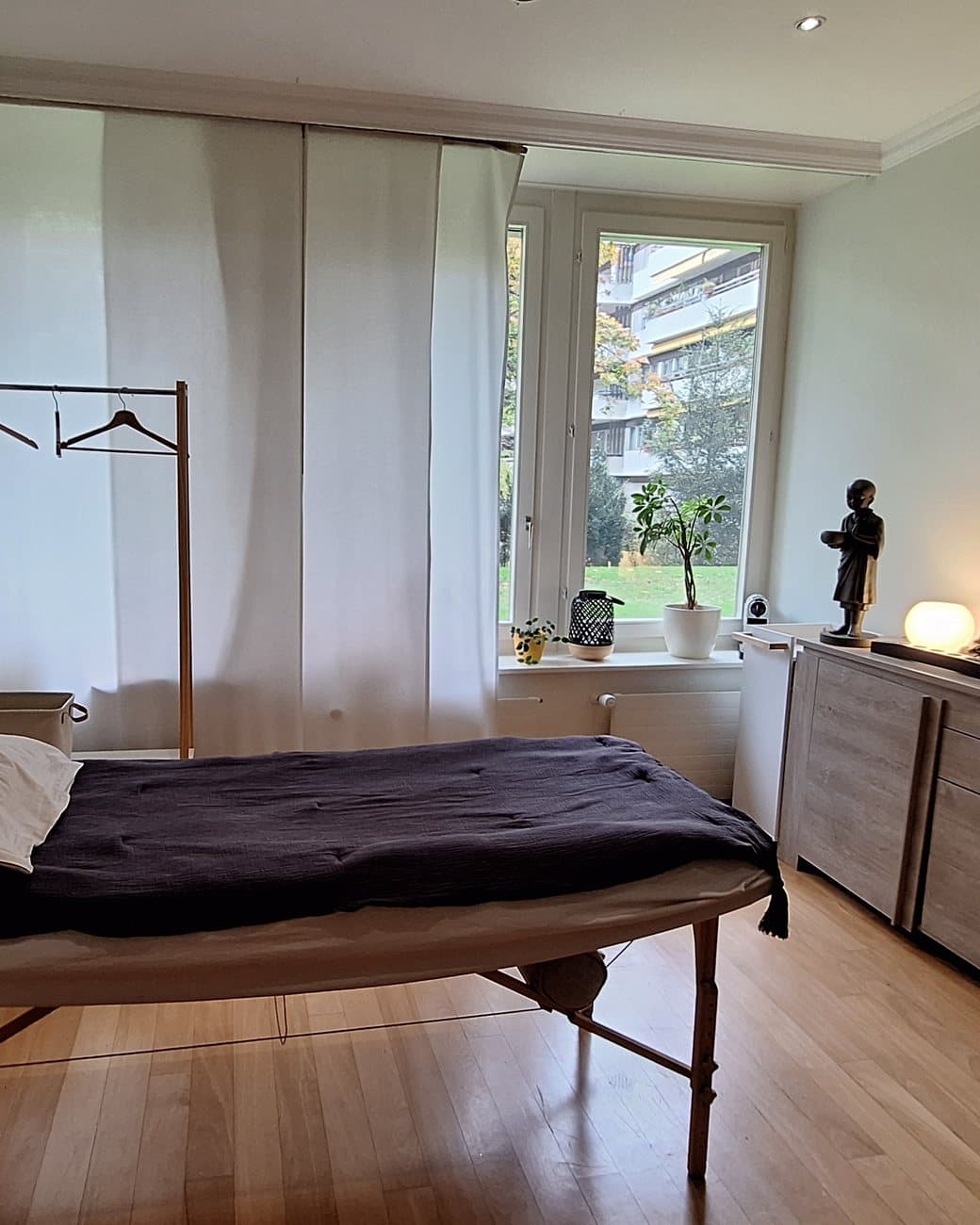 La salle de consultation de Sara Carulli, Avenue Dumas 22 à Genève